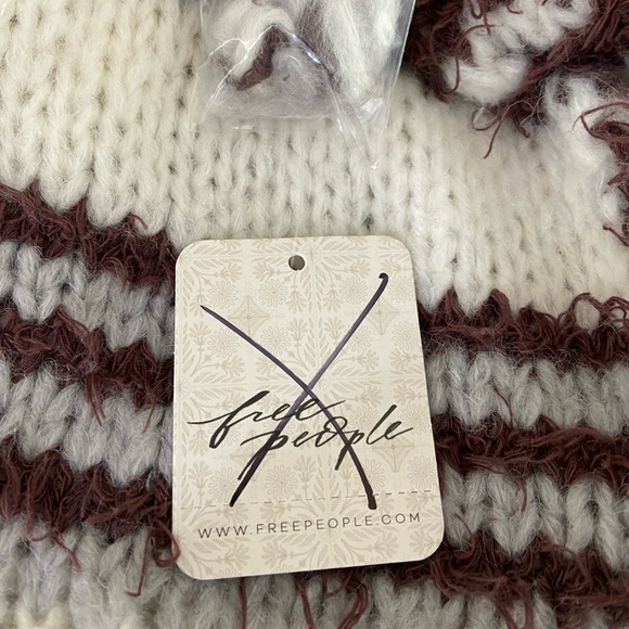 New Free People Check Me Out Pullover Sweater - Picture 8 of 9